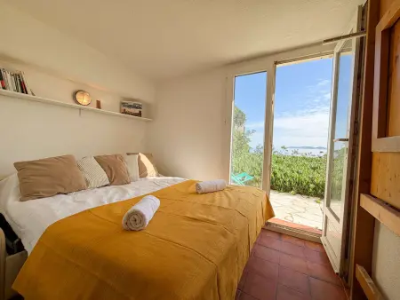 Appartement 2 pièces RDC accès direct plage à Port Grimaud : photo 7