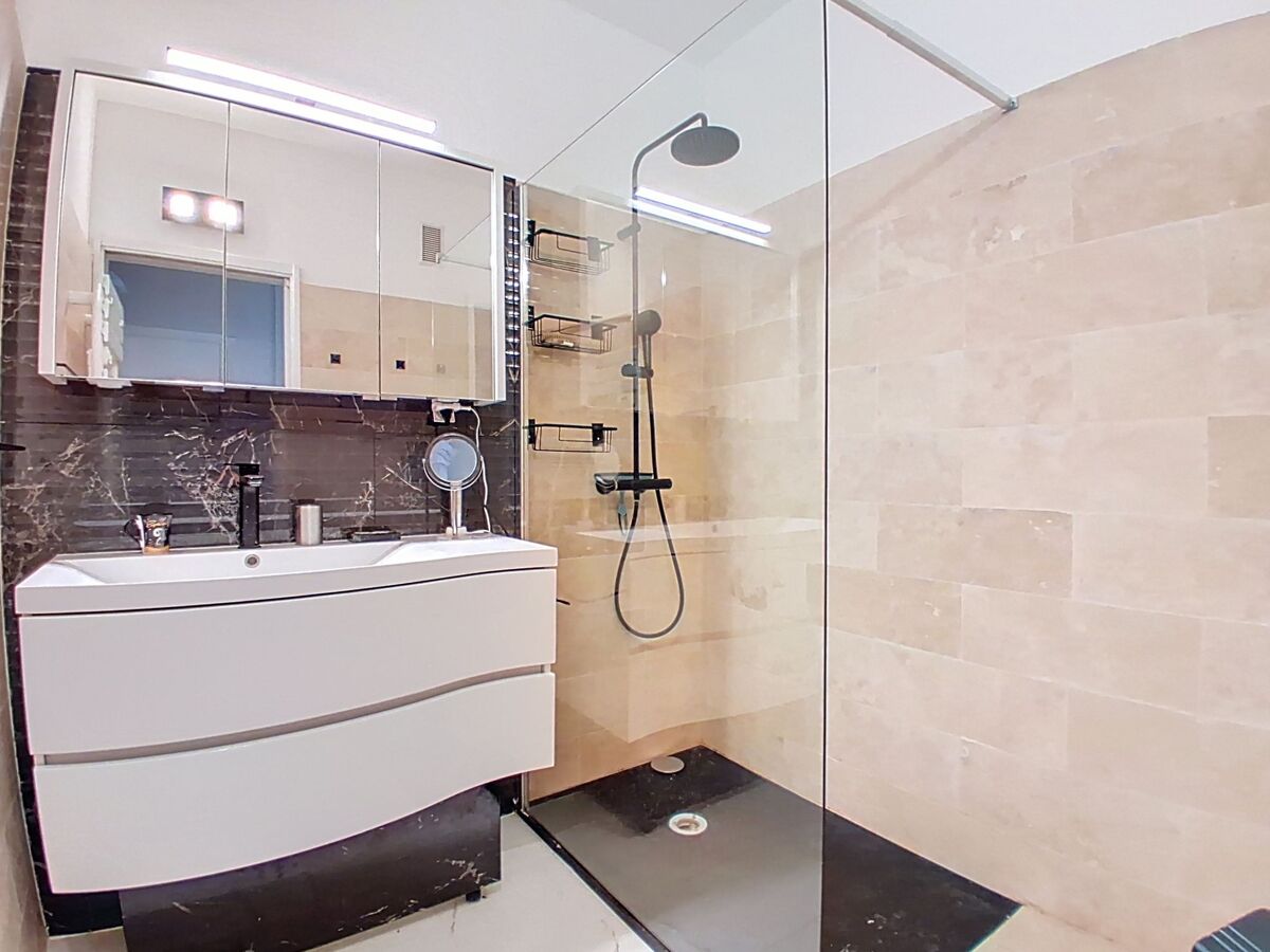 Le Chaville, appartement 2 pièces à 150 m de la mer - Photo 12