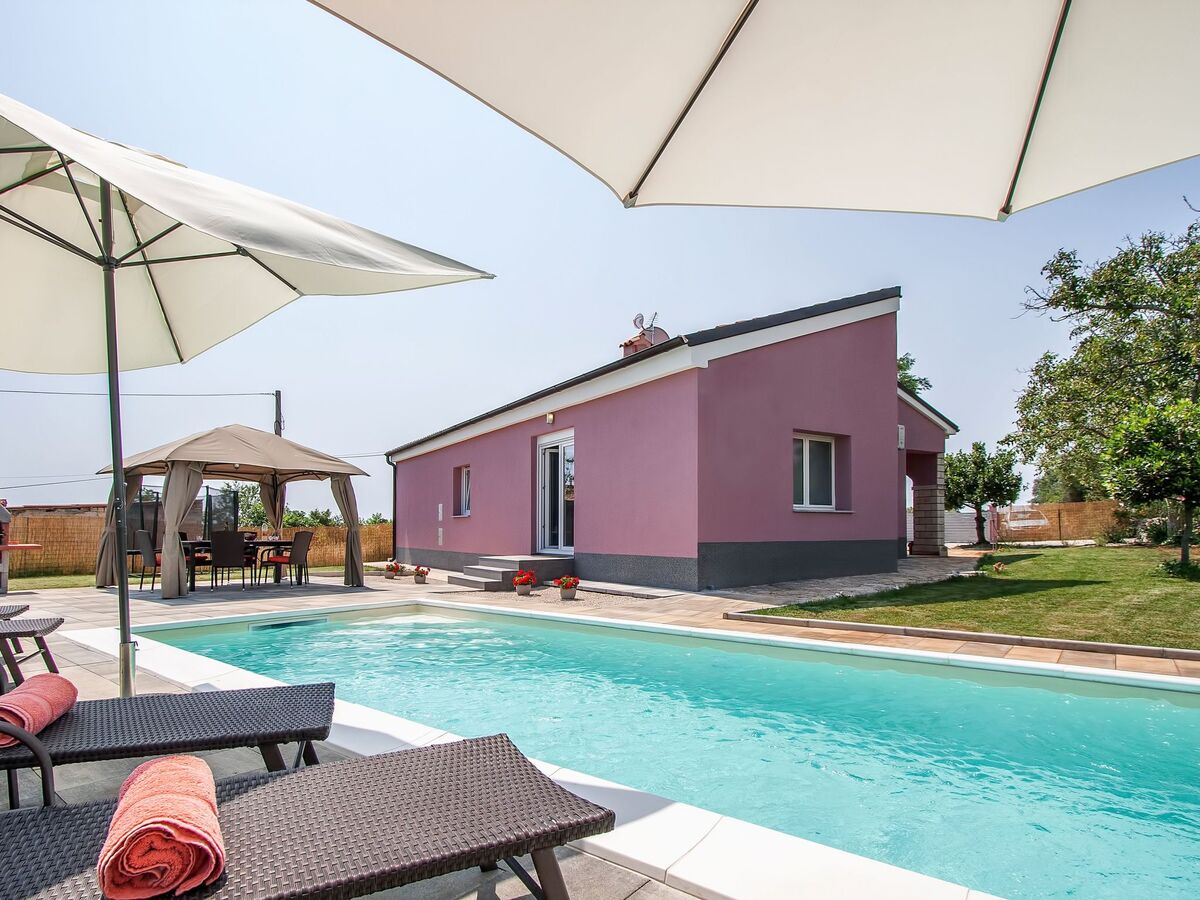 Villa Lilly à Krnica - Maison 5 pers. piscine privée - Photo 1