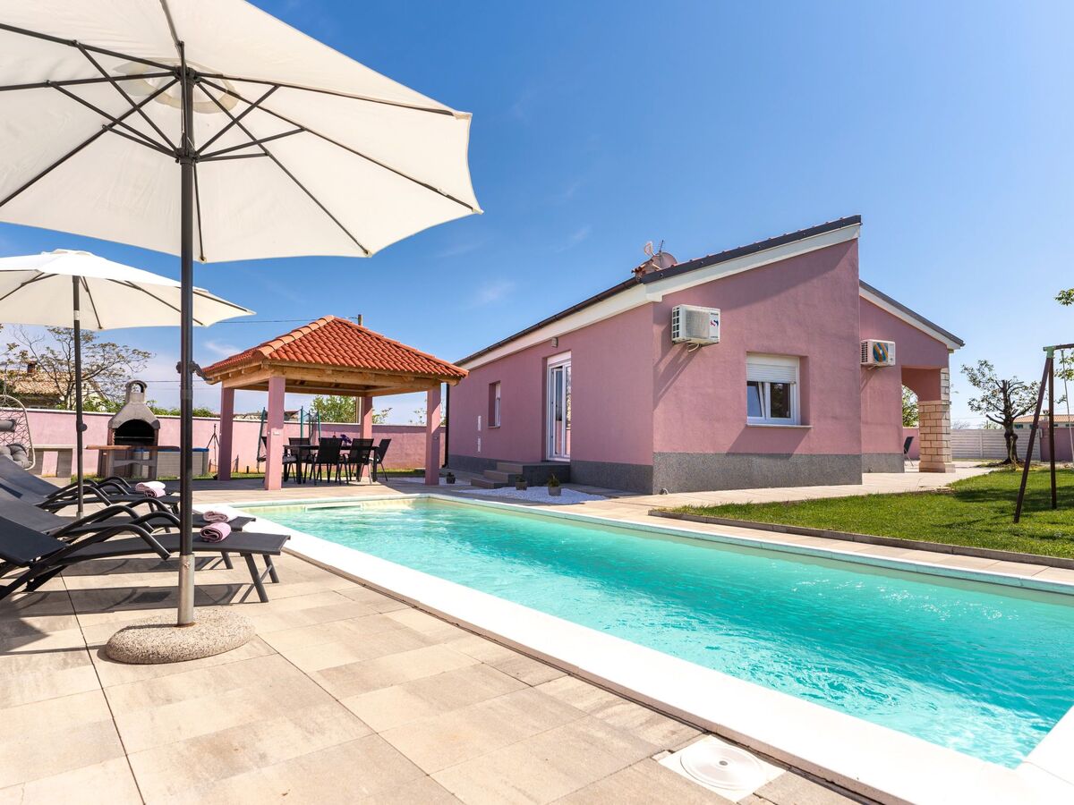 Villa Lilly à Krnica - Maison 5 pers. piscine privée - Photo 4
