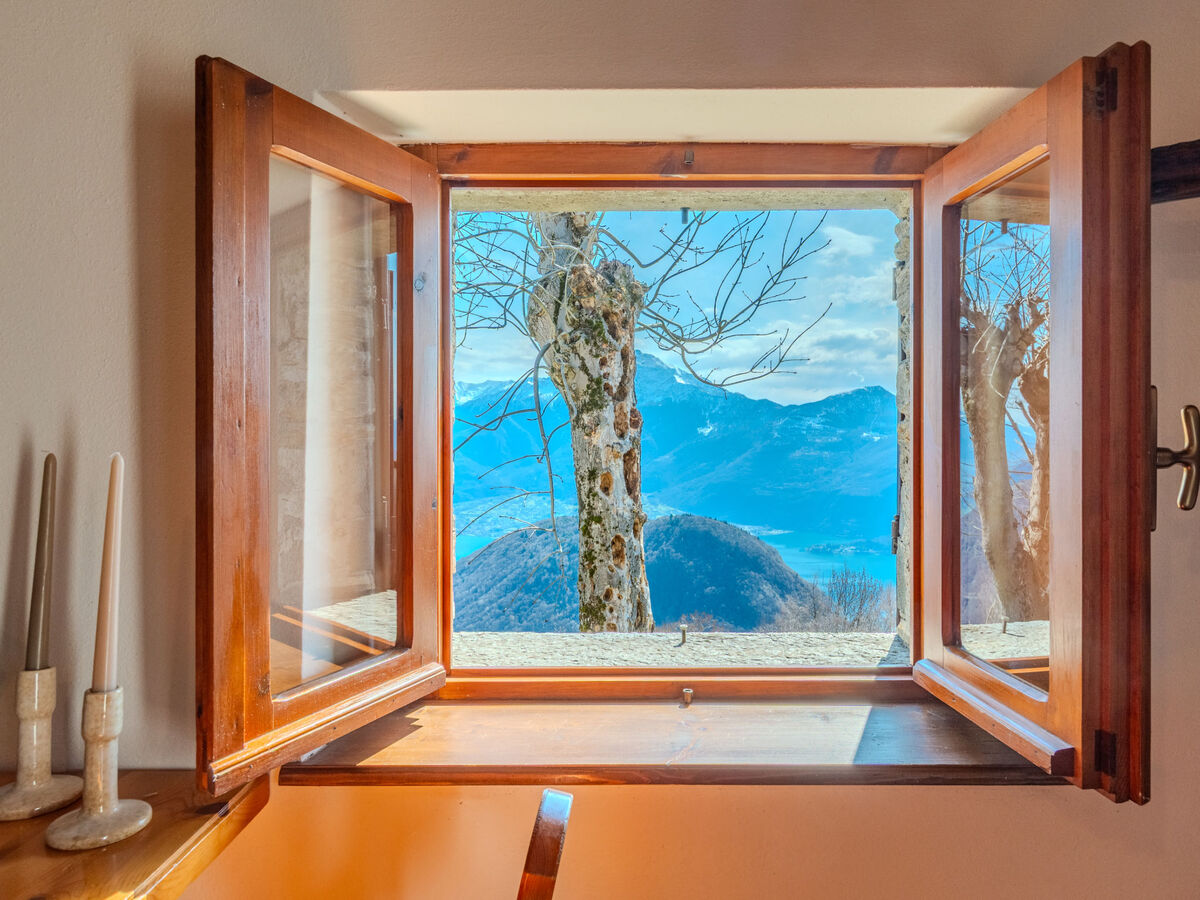 Baita Santina, maison rustique avec vue panoramique lac - Photo 5