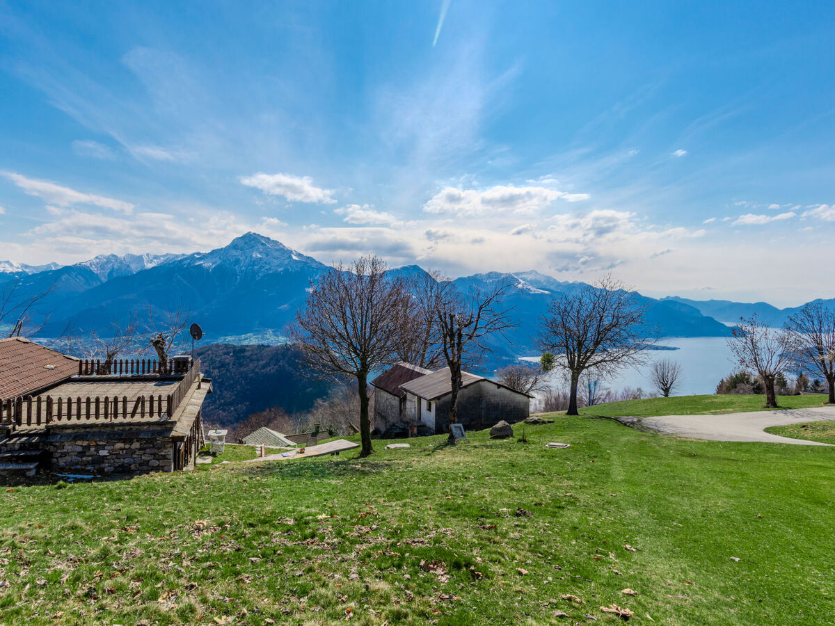 Baita Santina, maison rustique avec vue panoramique lac - Photo 20