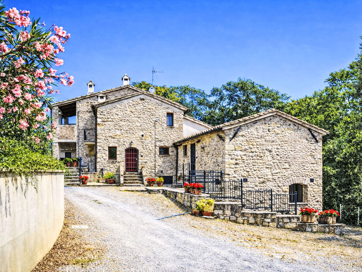 Ginestra – Gîte rustique 2 chambres près de Pérouse - Photo 1