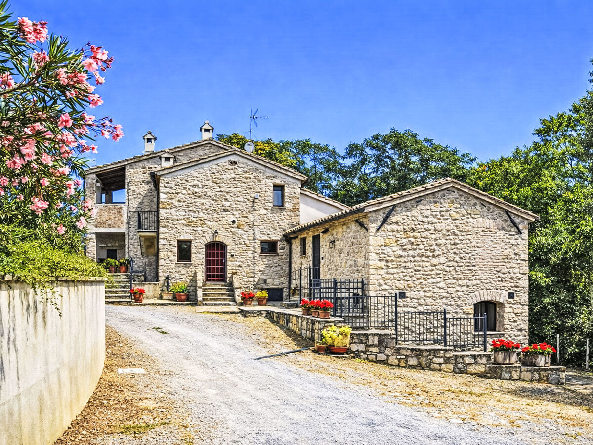 La Collina degli Ulivi, gîte 10 pers. avec piscine - Photo 1