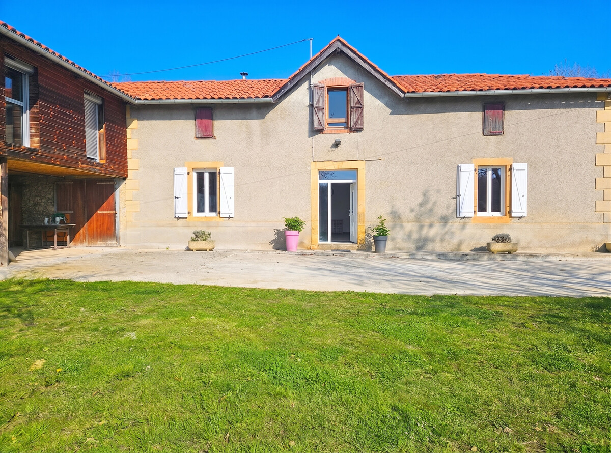 Maison à Cardeilhac, vue sur les Pyrénées, jardin clôturé - Photo 8