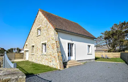 Location maison à Bretteville sur Ay, Maison à 100m de la plage