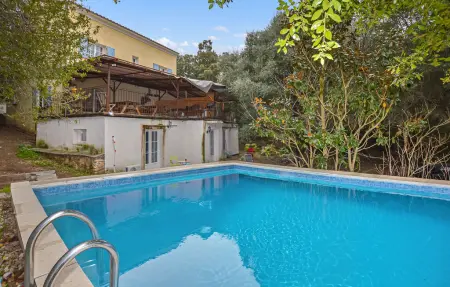 Maison 5 chambres piscine partagée à Oletta : photo 2