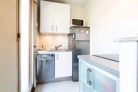 Appartement en bord de mer – Plage de la Salis, Maison de vacances en bord de mer à Antibes - Photo 2