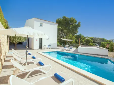 Location villa à Cala Galdana, Villa avec piscine privée, clim et vue - 8 pers.