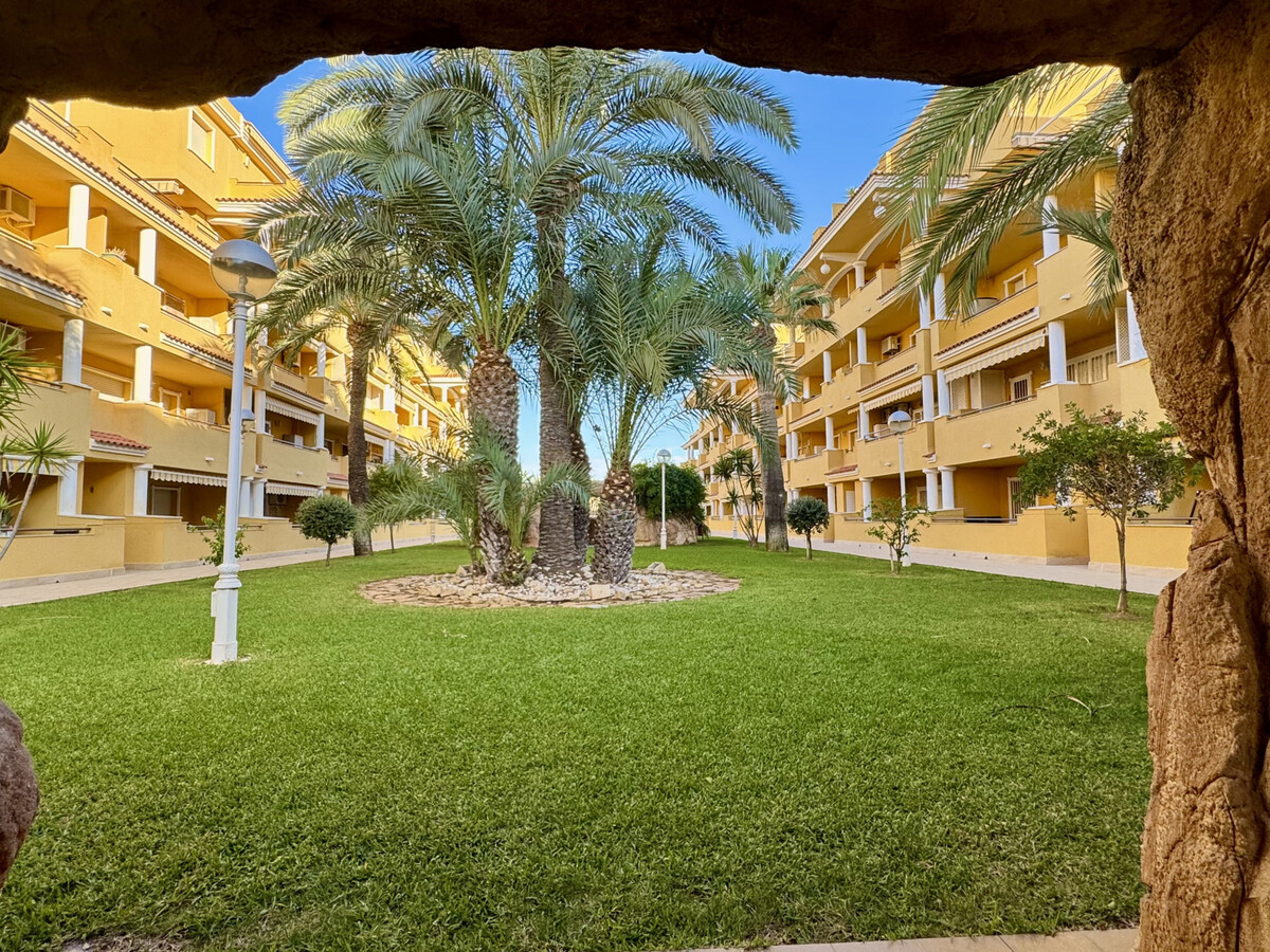 Appartement 75 m² climatisé avec terrasse – Denia - Photo 2