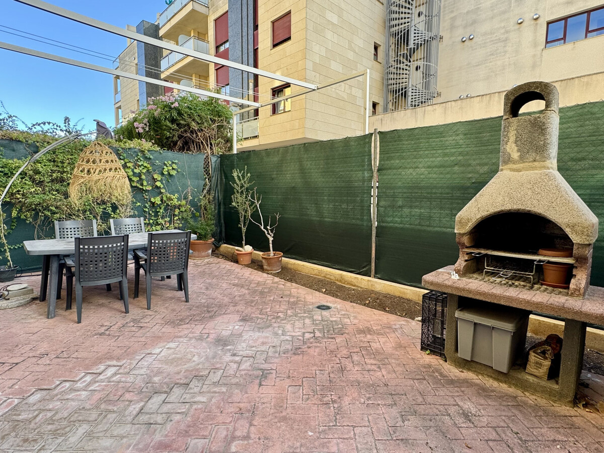 Appartement 75 m² climatisé avec terrasse – Denia - Photo 24