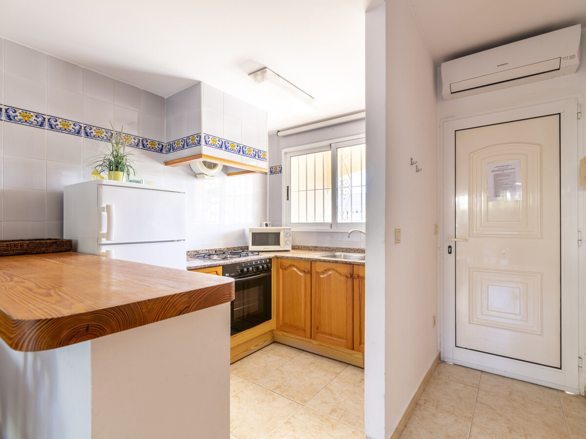 Appartement 2 ch, piscine et parking - Denia - Photo 5
