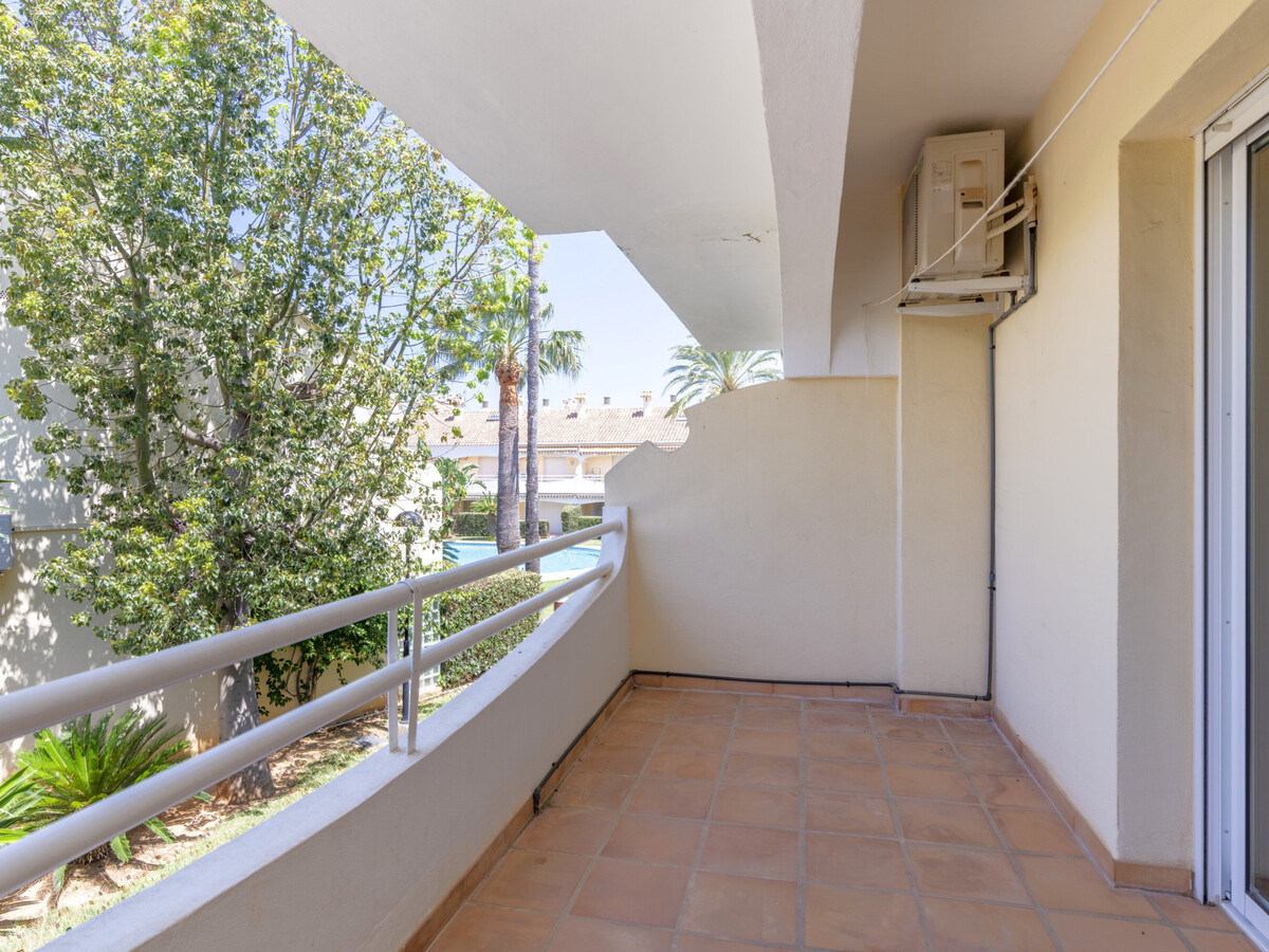 Appartement 2 ch, piscine et parking - Denia - Photo 12