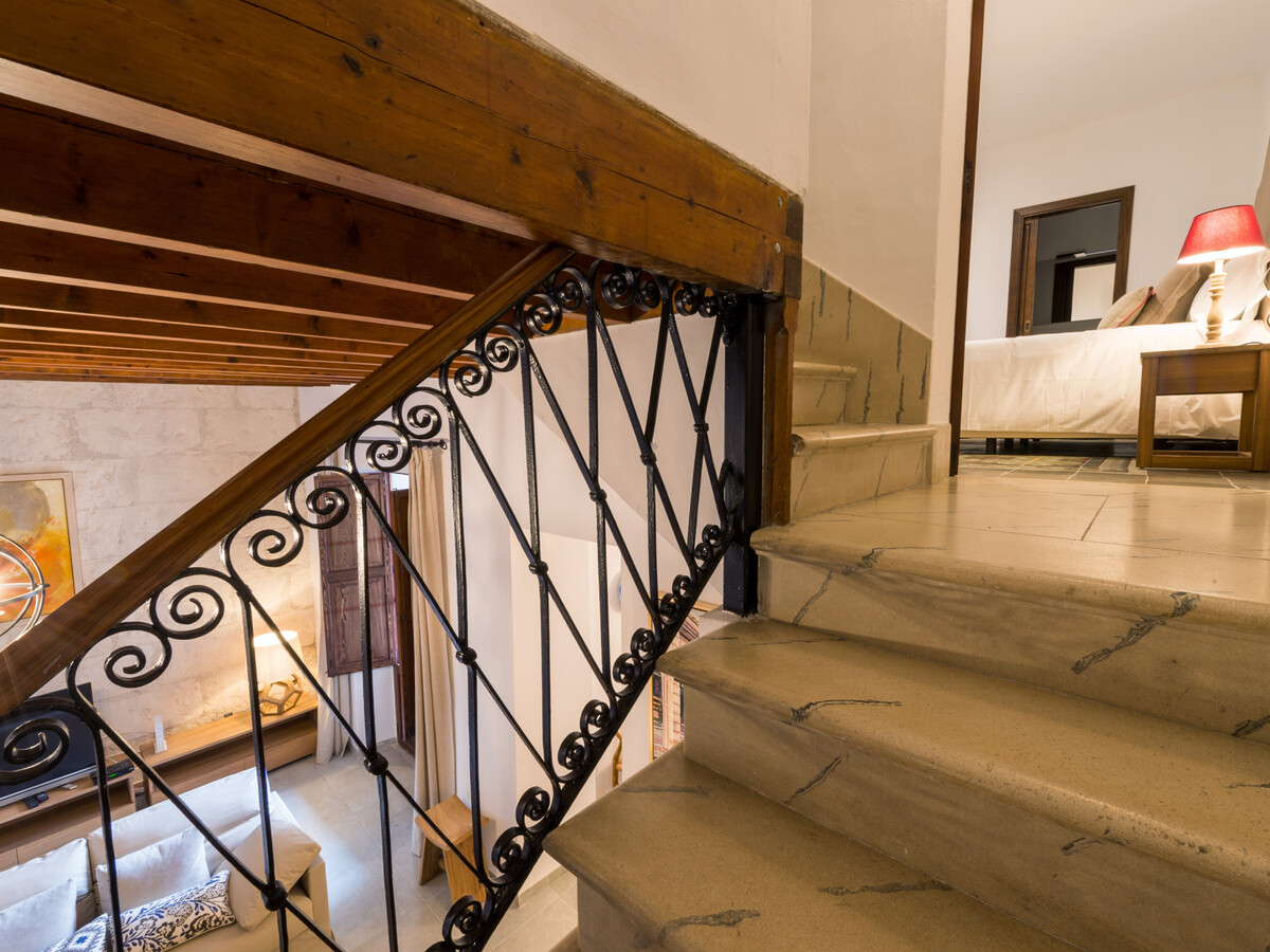 Villa Ca na Marrona à Sa Pobla, piscine & vue église - Photo 16