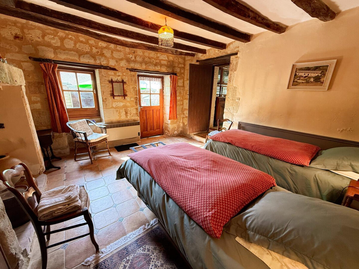 Gîte XVIIe siècle avec jardin clos à Lerné - Photo 17