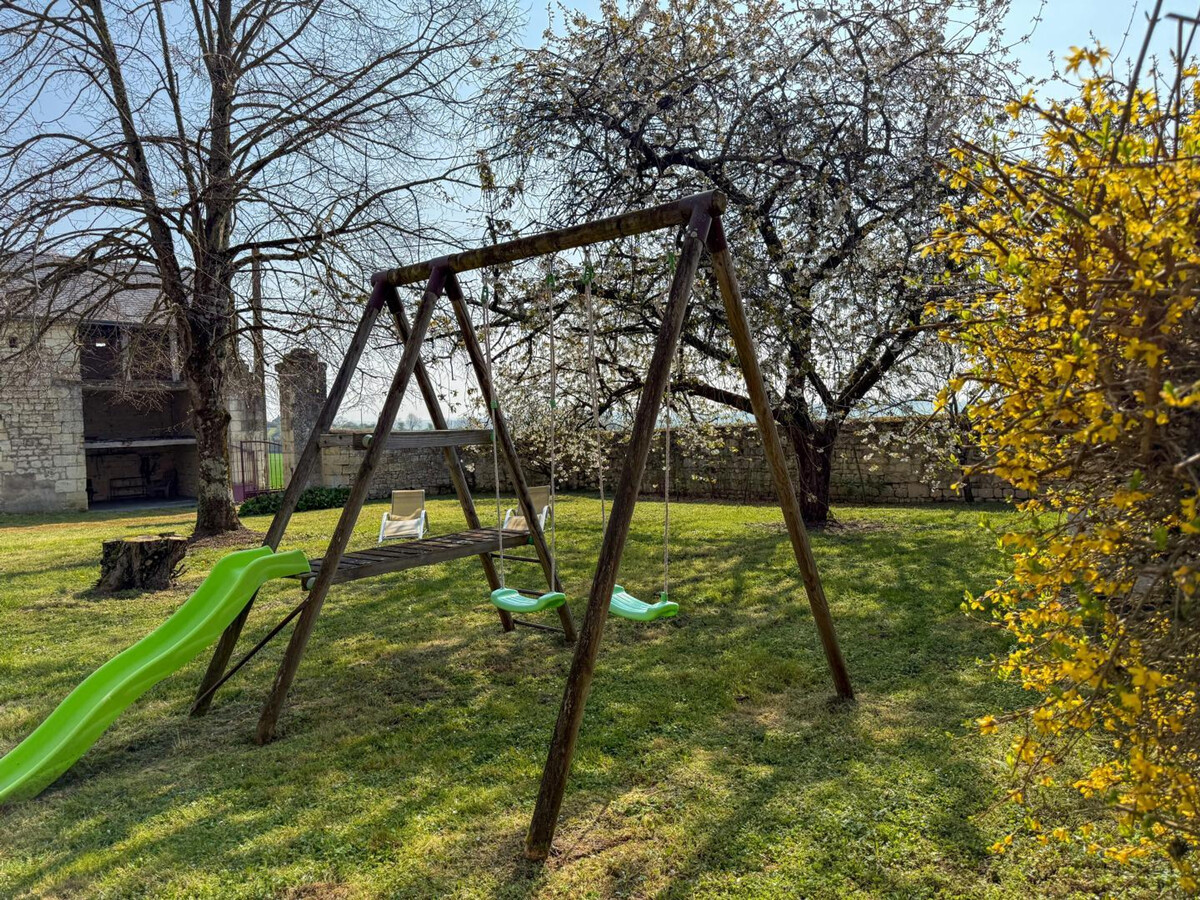 Gîte XVIIe siècle avec jardin clos à Lerné - Photo 23