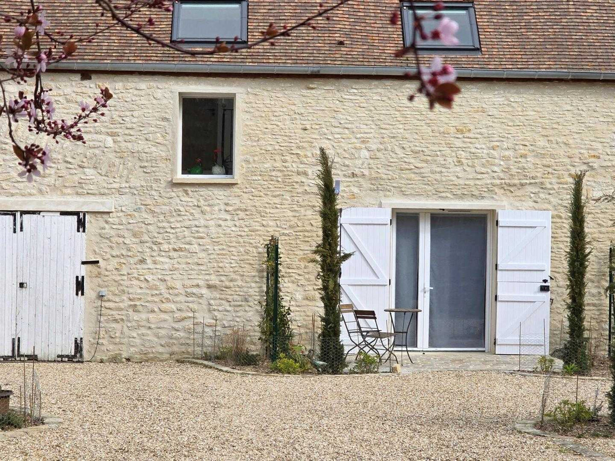 Gîte de charme en ancienne ferme à Montainville - Photo 1