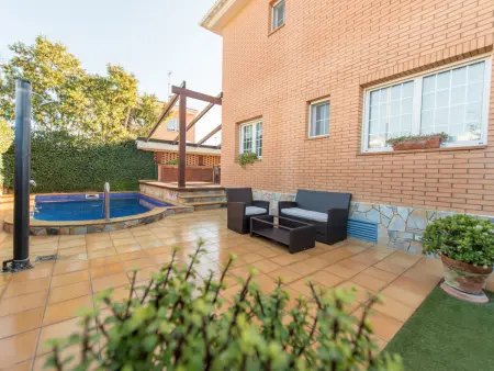 Maison Méditerranéenne : 3 chambres, Piscine Privée & Wifi à Pineda de Mar - Photo 1