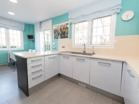 Maison Méditerranéenne : 3 chambres, Piscine Privée & Wifi à Pineda de Mar - Photo 13