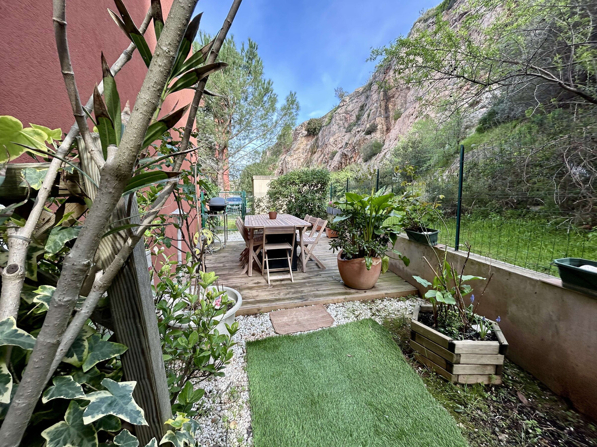 Appartement 2 pièces Balaruc-les-Bains avec terrasse et jardin - Photo 2