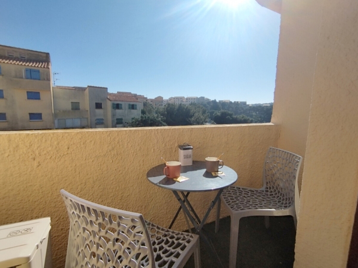 T2 rénové vue mer avec balcon, St-Pierre-La-Mer - Photo 7