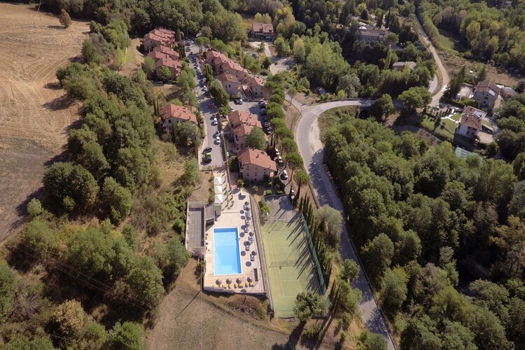 Maison 4 pers. en Ombrie, piscine et vue collines - Photo 10