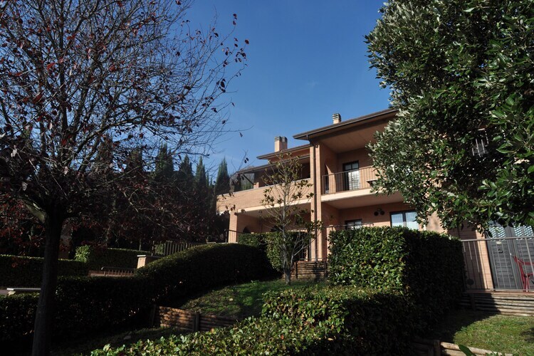 Maison Assisi C5 - Vue sur le Subasio, piscine d'été - Photo 12