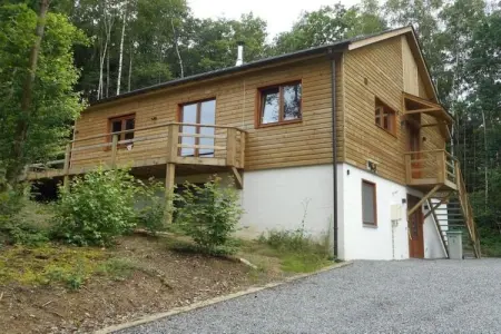 Location maison à Barvaux, Chalet de luxe avec sauna dans la forêt près de Durbuy