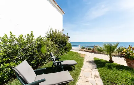 Faro's Beachfront House, Location Maison 4 personnes à Mijas - Photo 7