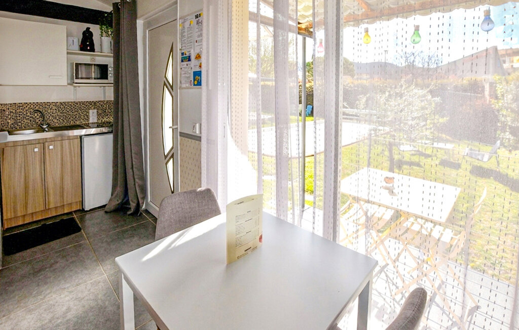 Maison avec piscine partagée à Taillades - Photo 4