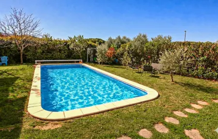 Location maison à Taillades, Maison avec piscine