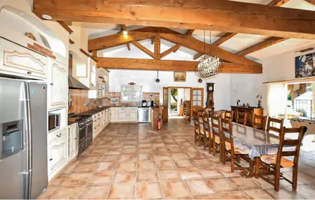 Maison 5 chambres piscine à Laroque des Albères : photo 11