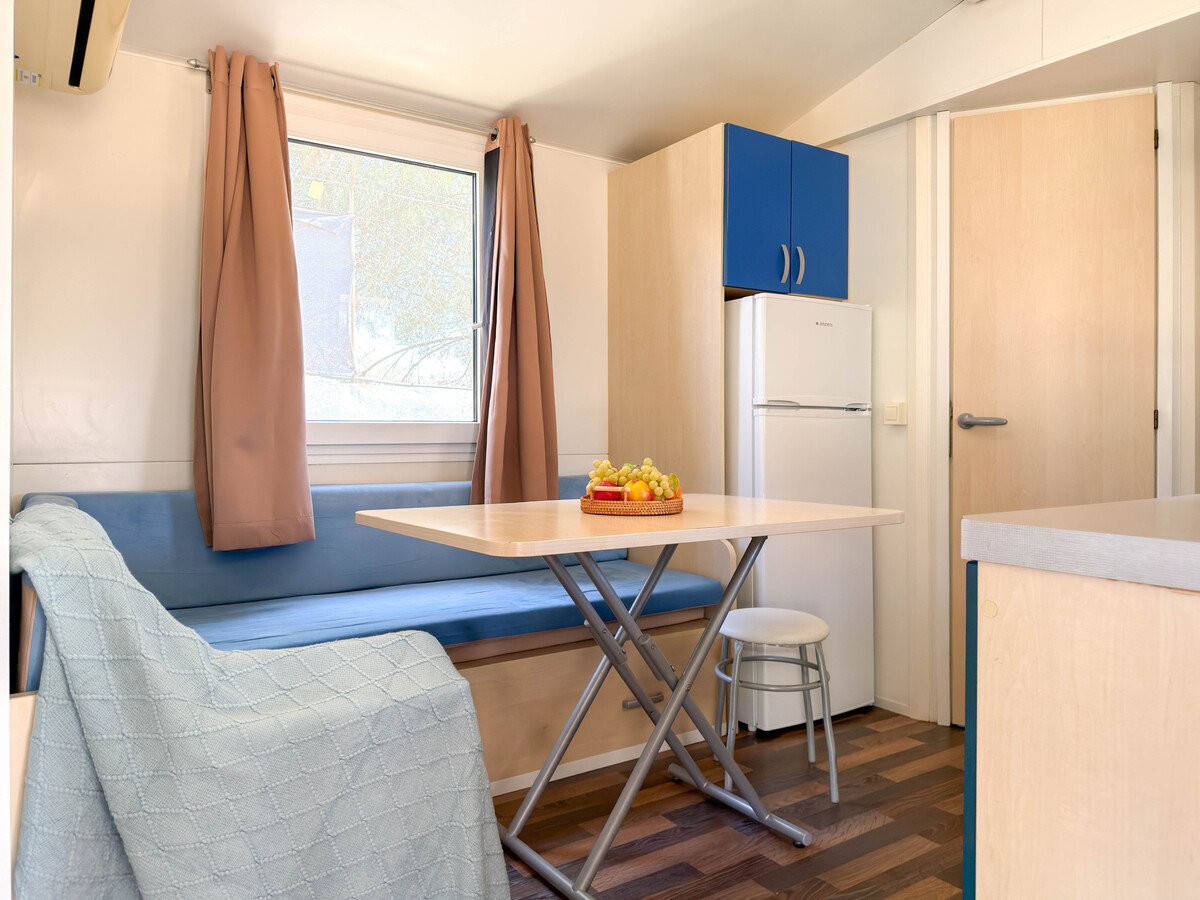 Bungalow 4 pers. avec clim au camping Costa Dorada - Photo 3