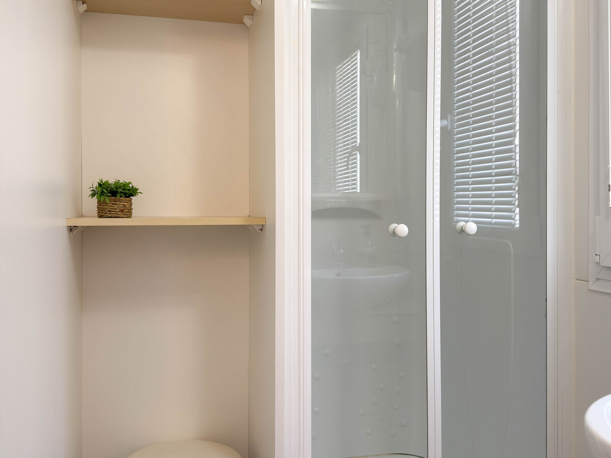 Bungalow 4 pers. avec clim au camping Costa Dorada - Photo 8