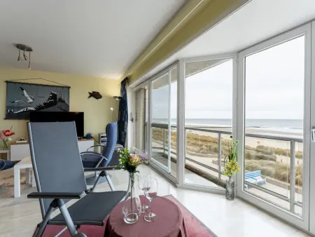 Mitsou : appartement vue mer, parking, 10 m de la plage à Westende : photo 6