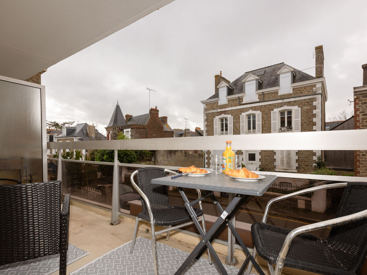L'Albatros - Studio 21m² balcon sud à Dinard - Photo 7