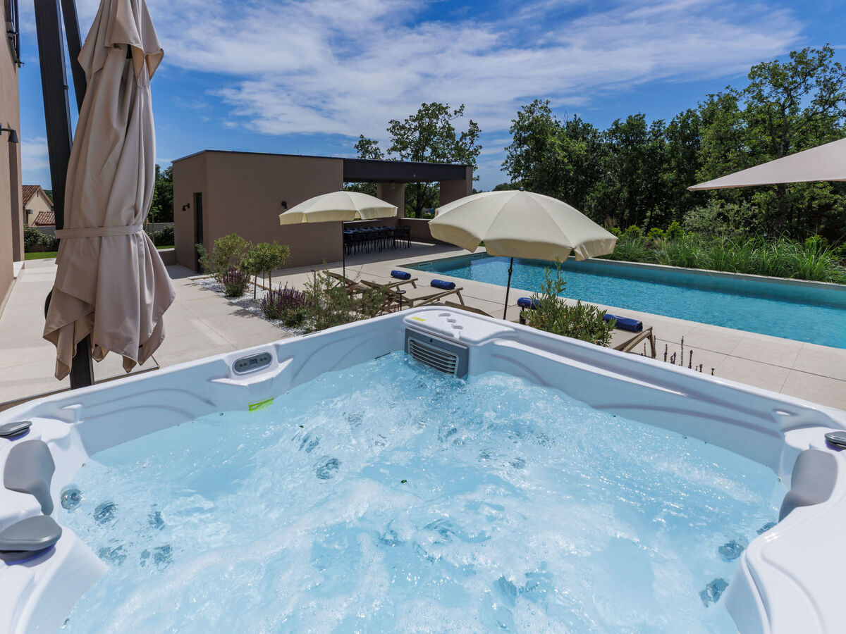 La Mari, villa 8 pers. avec piscine privée à Tinjan - Photo 4
