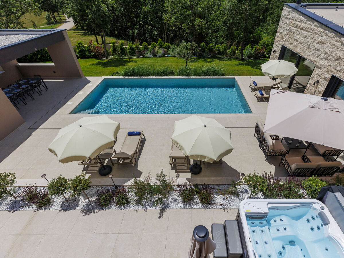 La Mari, villa 8 pers. avec piscine privée à Tinjan - Photo 40