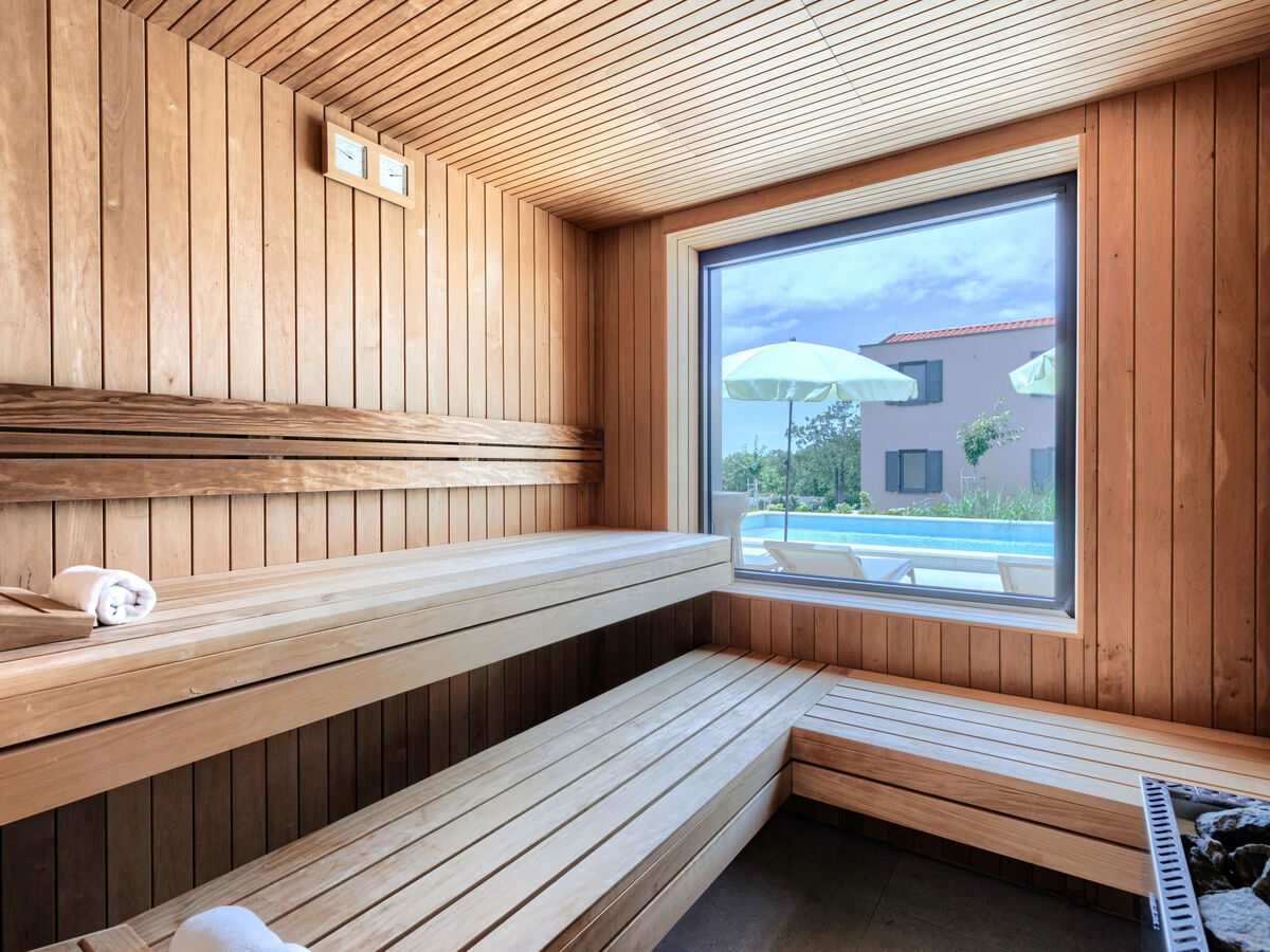 Villa Sola – 5 chambres, piscine privée à Tinjan - Photo 9