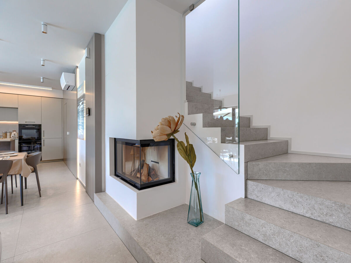 Villa Sola – 5 chambres, piscine privée à Tinjan - Photo 12