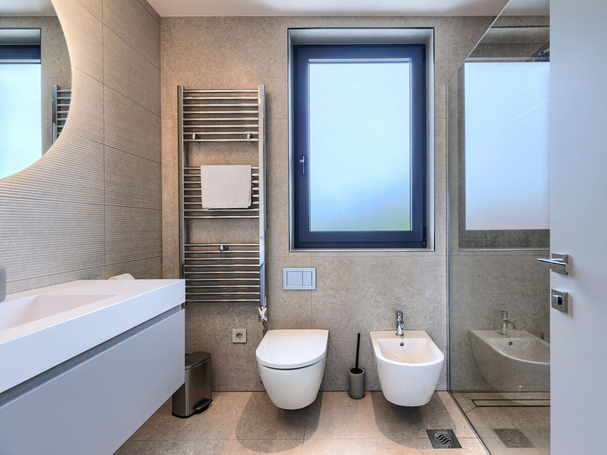 Villa Sola – 5 chambres, piscine privée à Tinjan - Photo 25