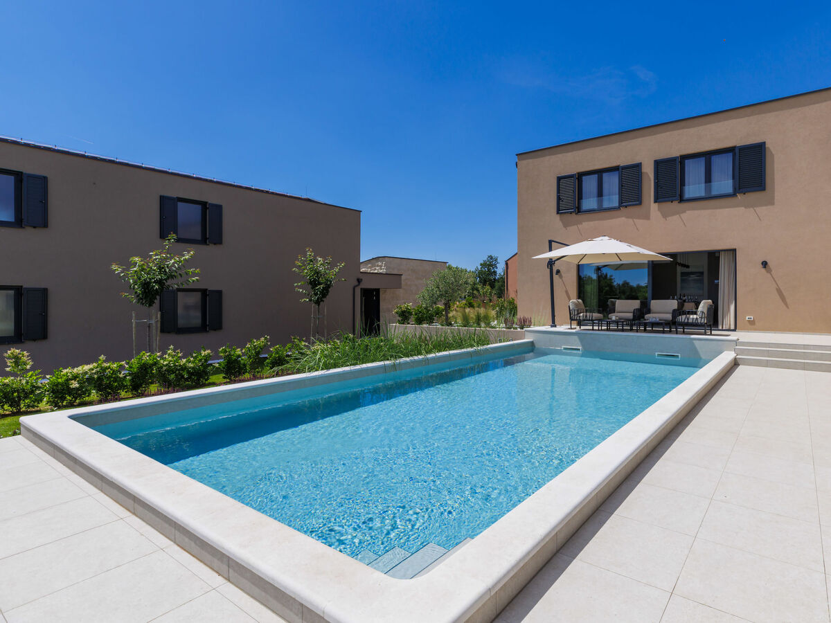 Villa Sola – 5 chambres, piscine privée à Tinjan - Photo 36
