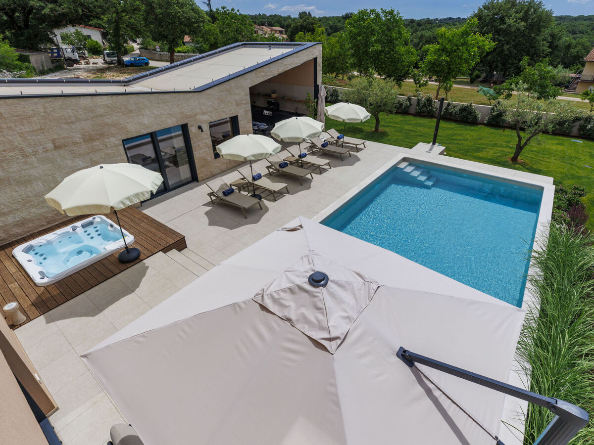 Villa Sola – 5 chambres, piscine privée à Tinjan - Photo 52