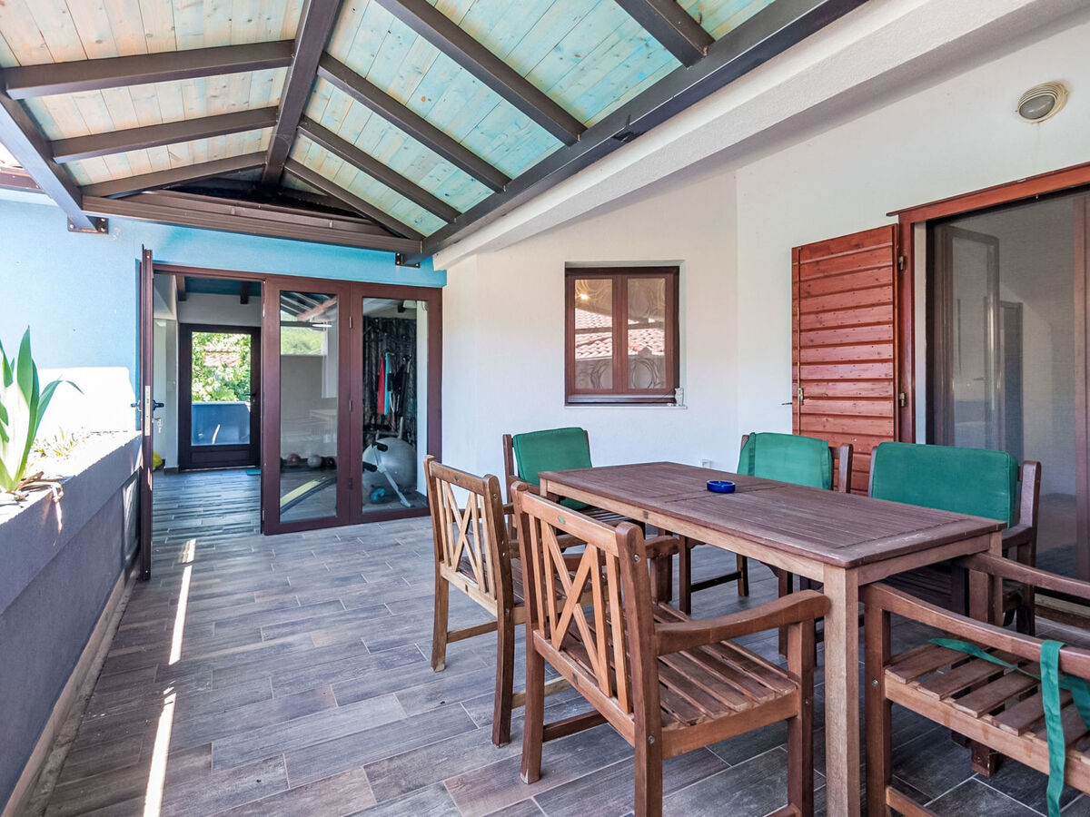 Maison Lino avec piscine privée à Dugopolje - Photo 19