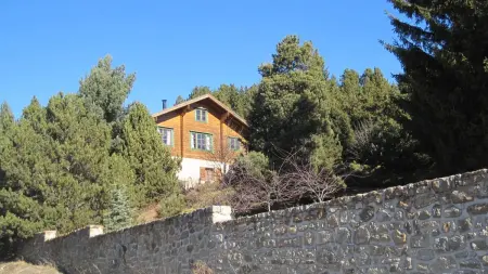 Location appartement à Bolquère, Appartement charmant à Bolquère avec vue montagne, 80 m²