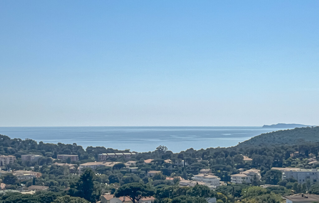 Villa avec piscine et vue mer à Cavalaire - Photo 19