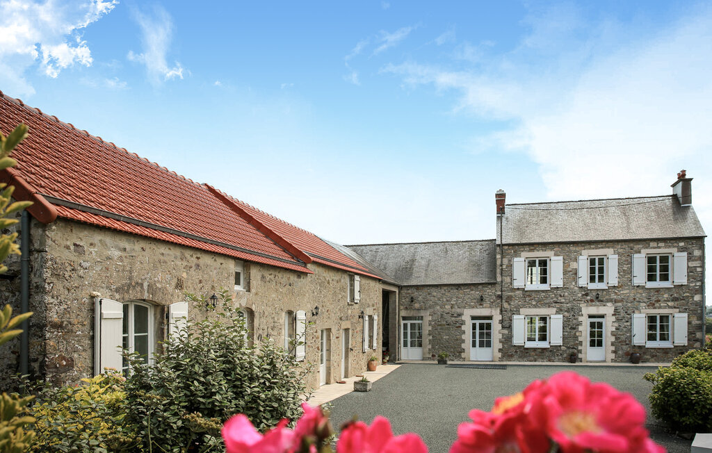Ancienne ferme en pierre avec vue mer à Crasville - Photo 9