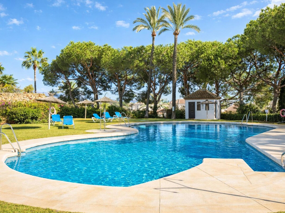 Villa 3 chambres Estepona avec piscine et jardin - Photo 1