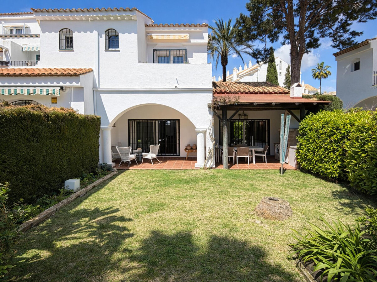 Villa 3 chambres Estepona avec piscine et jardin - Photo 14