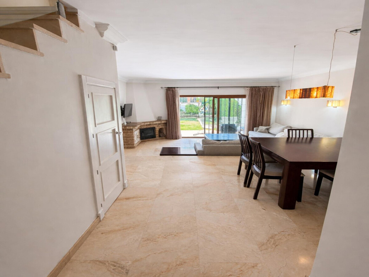 Villa 3 chambres Estepona avec piscine et jardin - Photo 20